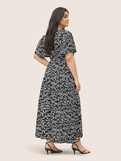 Flutter Sleeve Ditsy Floral Pocket Split Maxi Dress